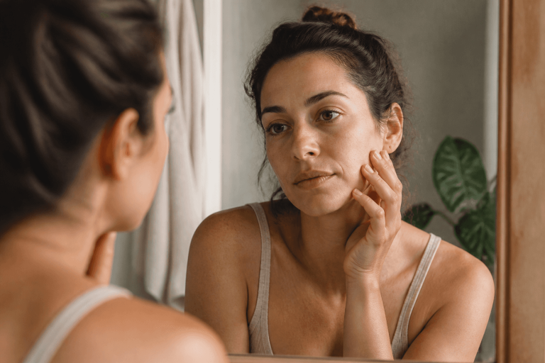 Why Your Complexion Looks Dimmer After A Heavy Digestion Day editorial thumbnail